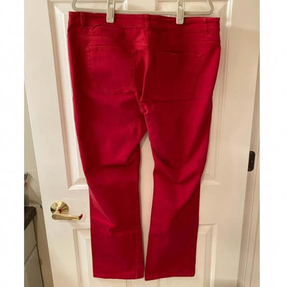 Chaps Daniella Curvy Fit Red Denim Jeans Size 16 - Picture 3 of 13